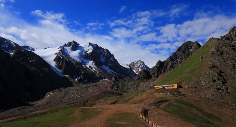 Vicinities of a glacier of Bogdanovich.