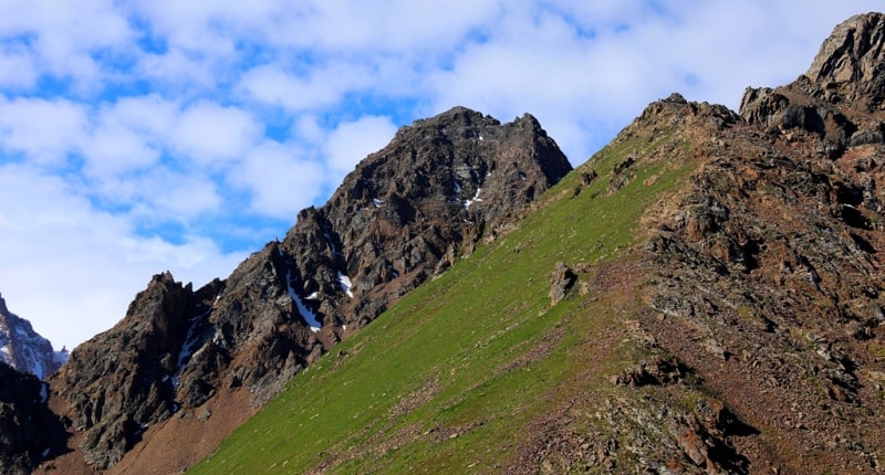 Vicinities of a glacier of Bogdanovich.