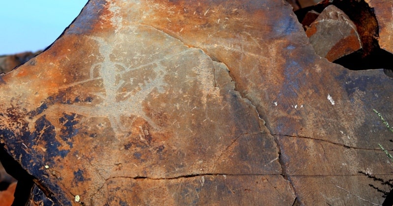 Petroglyphs  the Bayan-Zhurek and vicinities.