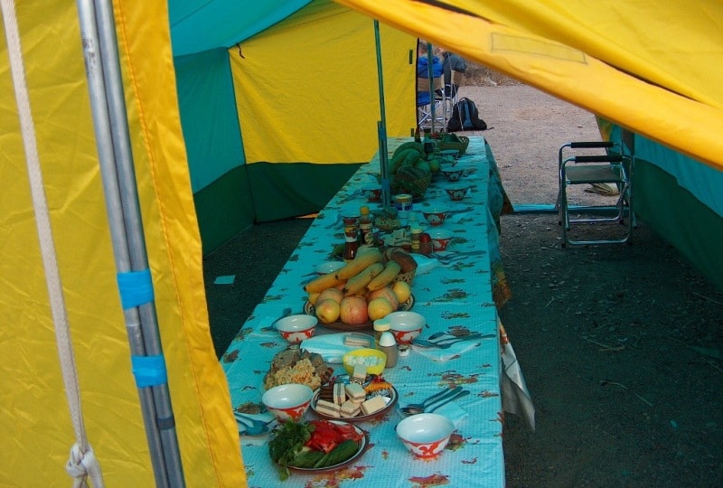 Preparation of a picnic.