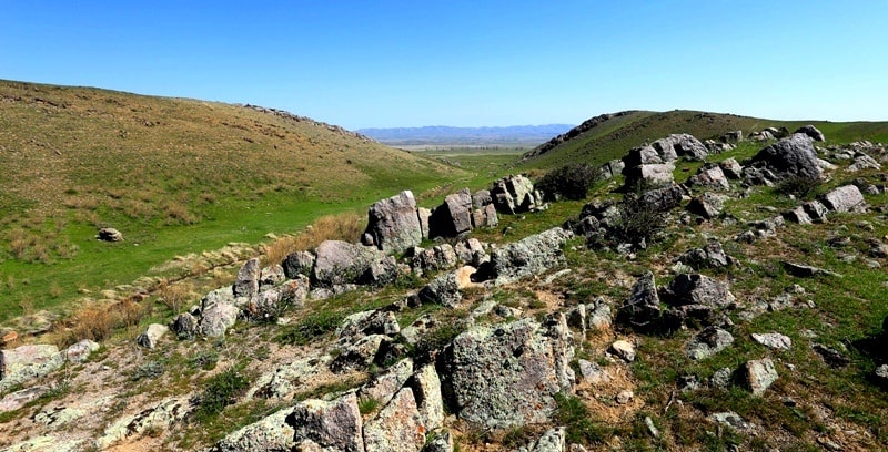 Natural sights of the ridge Ulken-Burul.