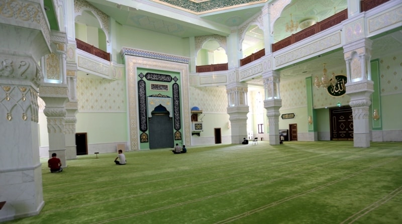  Mosque Baiken. 