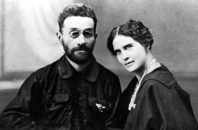 А.П.Зенков с супругой А.П.Золотаревой. 1920-ые годы.