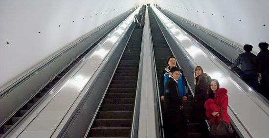 Эскалатор метро.