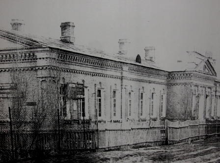 Гимназическое училище в котором учился Гани Муратбаев.