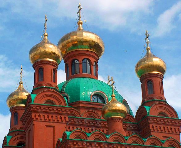 Главные купола Благовещенского Кафедрального собора.