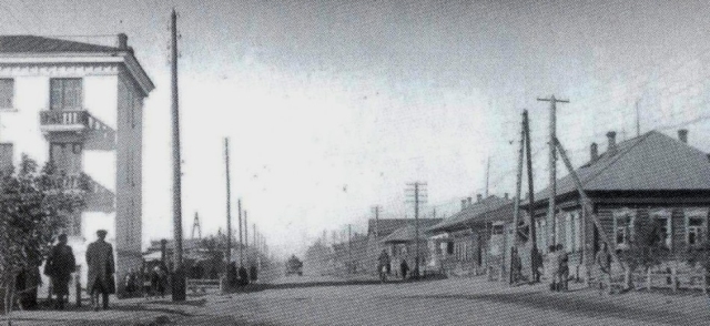 1956 год. Перекресток улиц Бабеля и Фрунзе.