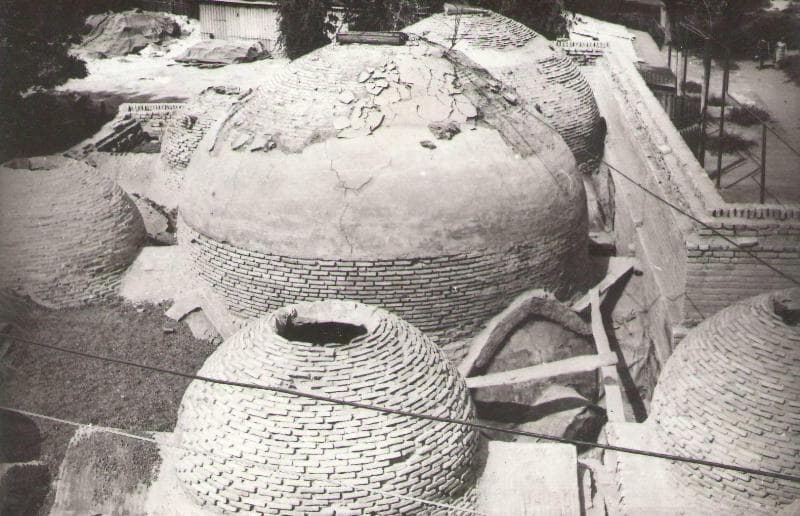 Купола бани Кали- Юнуса до реставрации, фотография 1982 года.