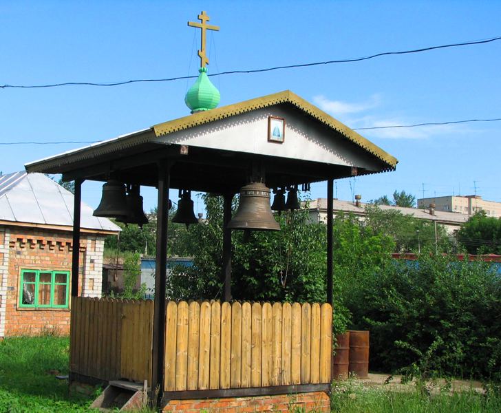 Колокольня недалеко от Андреевского собора.