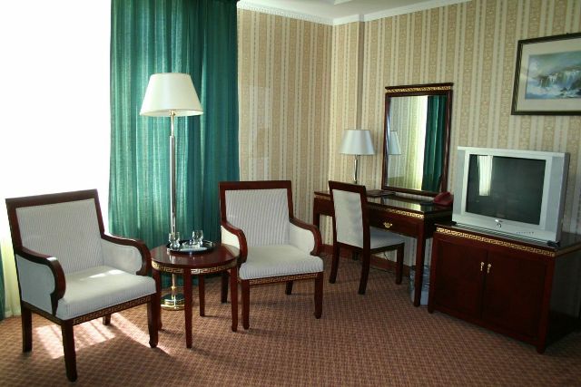 Furniture in deluxe room.