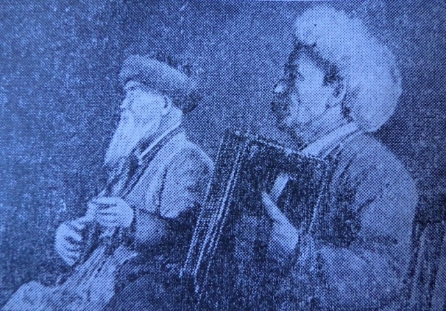 Акыны Н. Байганин и Н. Бекежанов. 1940