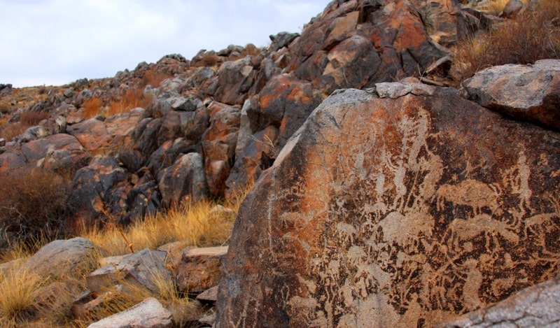 The petroglyphs of Shunak.