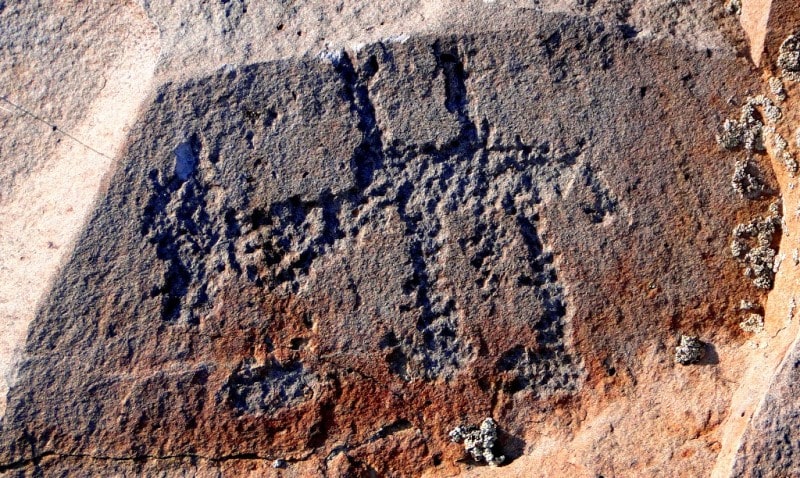 The petroglyphs of Zyngyrtas.