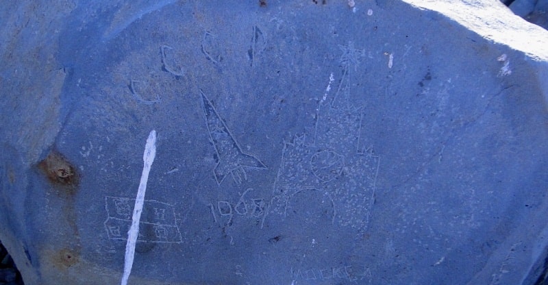 The petroglyphs of Zyngyrtas.