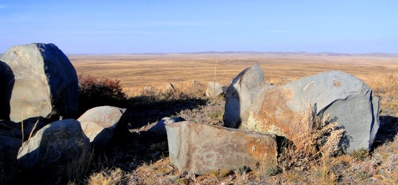 The petroglyphs of Zyngyrtas.