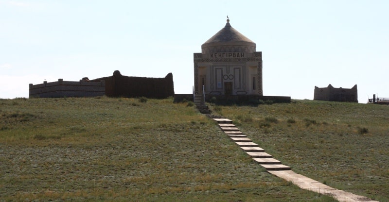 Kengirbaya mausoleum Bi.