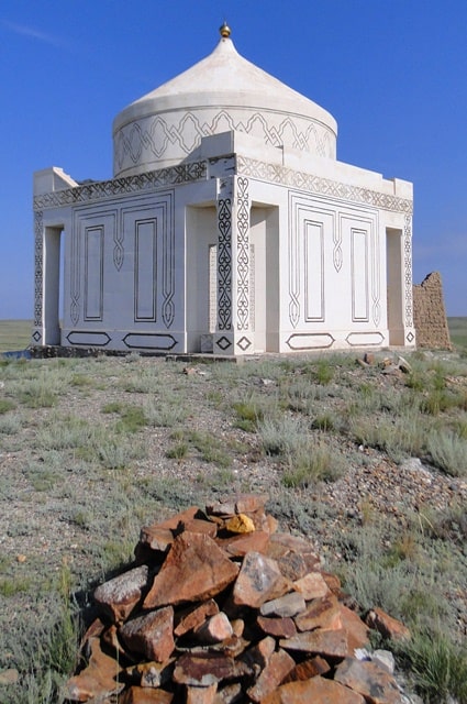 Kengirbaya mausoleum Bi.