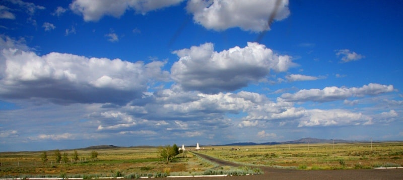 The valley of Zhidebai and environs.