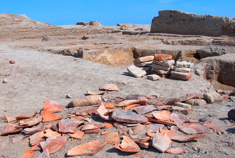 On excavation on the ancient settlement Otrar.
