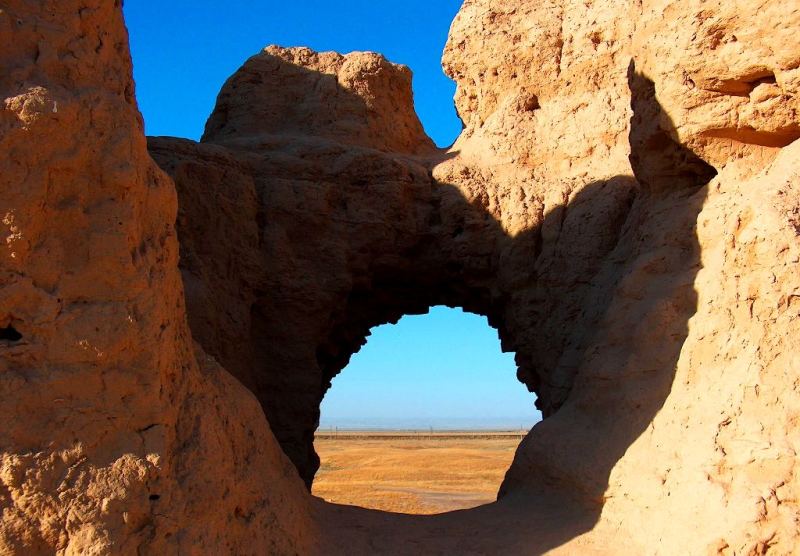 Site of ancient settlement of Sauran.