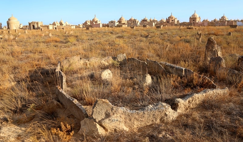 Кошкар-ата некрополь.