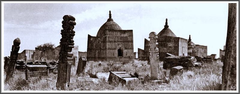 Necropolis Sisem-ata. Photo Almas Ordabaev.