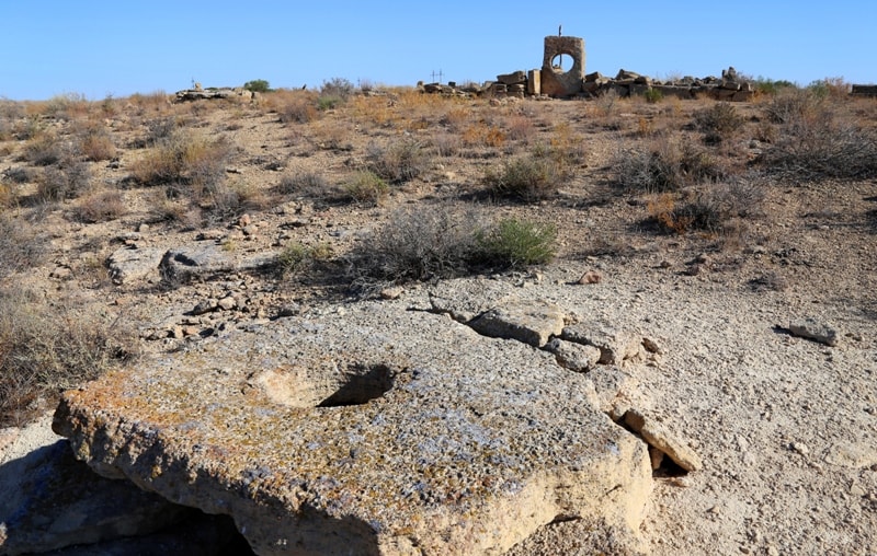  Necropolis Uali on Mangistau.