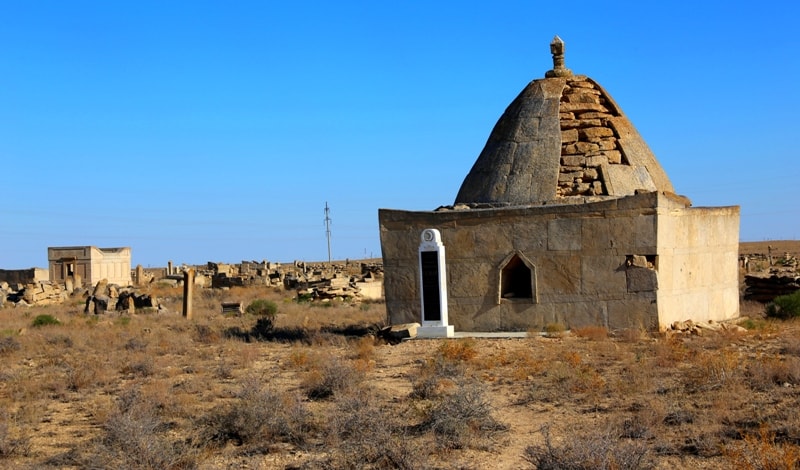  Necropolis Uali on Mangistau.