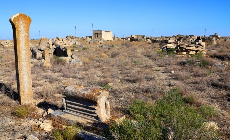  Necropolis Uali on Mangistau.