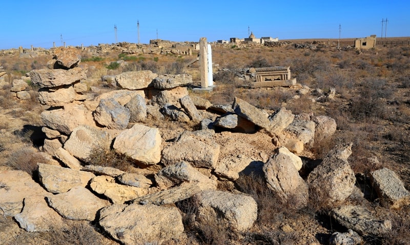  Necropolis Uali on Mangistau.