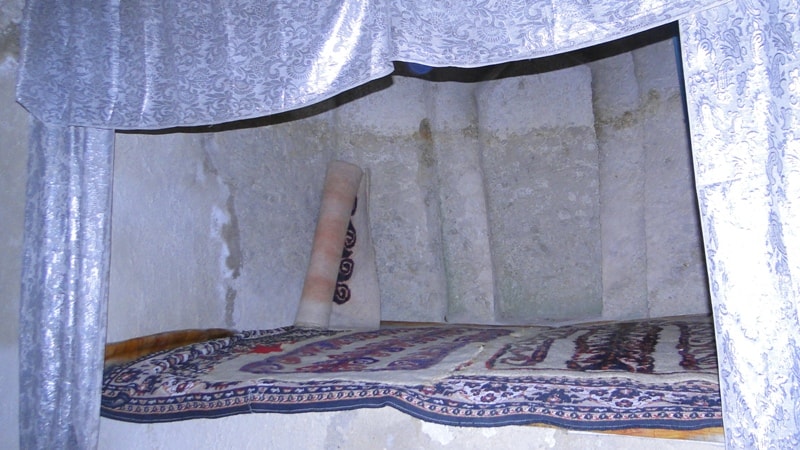 Подземная мечеть Шопан-ата и ее окрестности.
