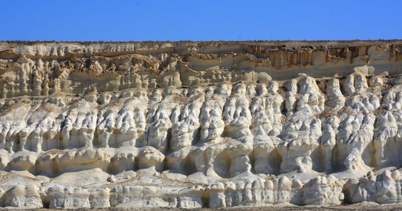 Cretaceous columns Baisary. 