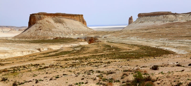 Vicinities of the Ortasha plateau of Boszhira. Mount Borly tau.
