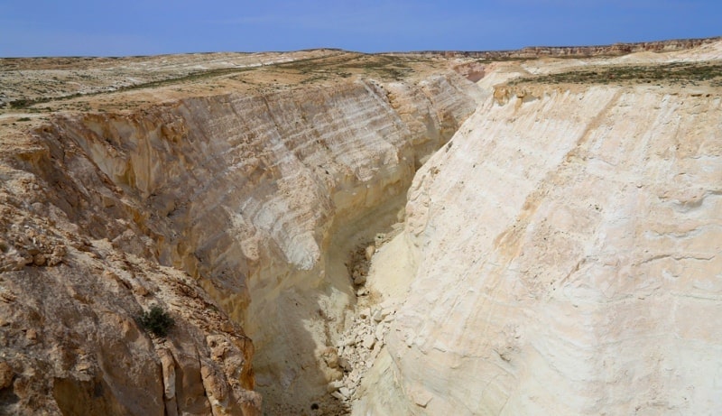 Canyon on the Central plateau of Boszhira.