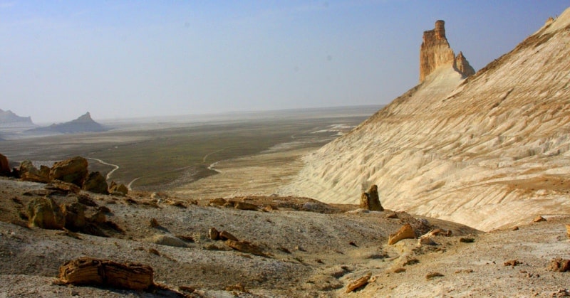 Ortasha Boszhira plateau.
