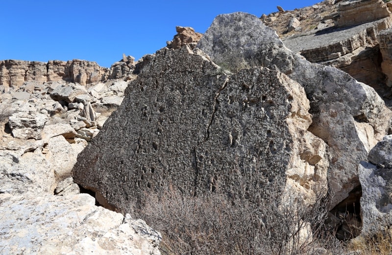 Footprints on hollow Zhygylgan.