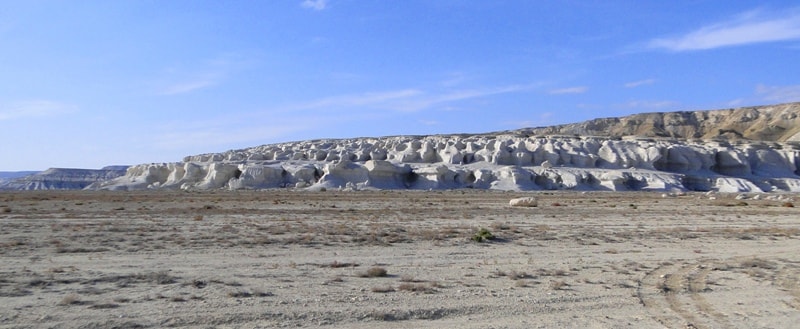 Vicinities and sights Western cliff Ustyurt plateau.