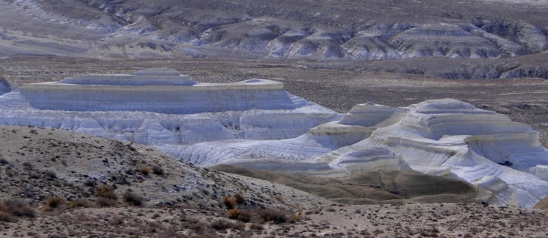 Vicinities and sights Western cliff Ustyurt plateau.