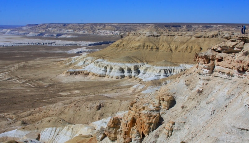 Vicinities and sights Western cliff Ustyurt plateau.