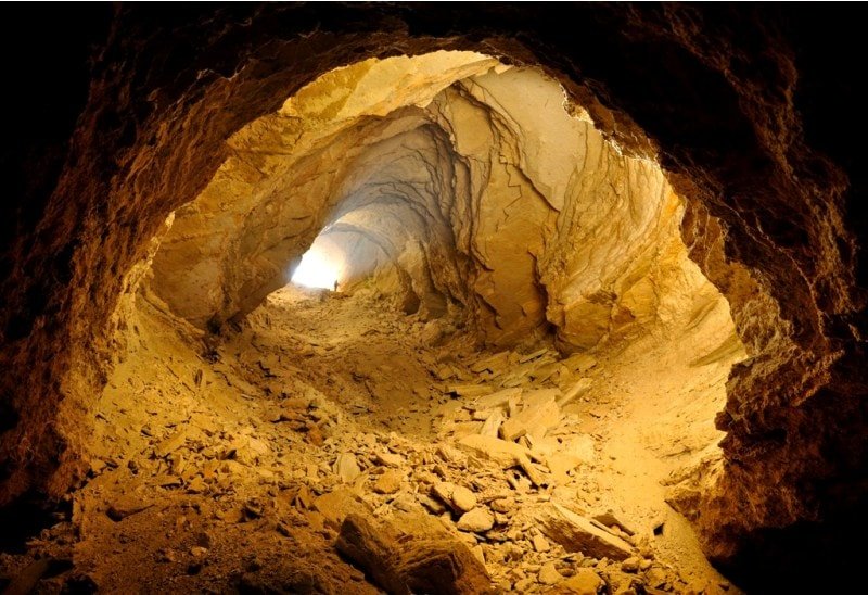 Utebai cave on Mangyshlak.