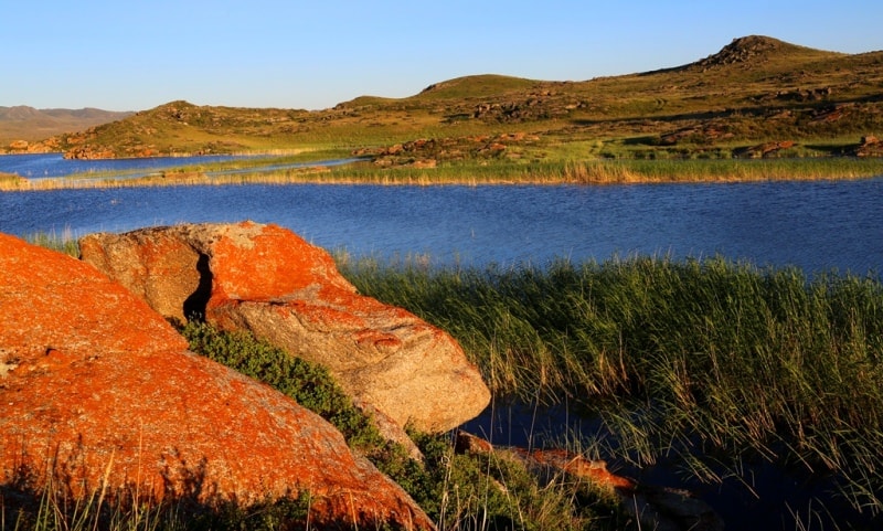 Kemirkol lake.