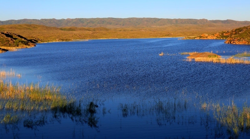 Kemirkol lake.