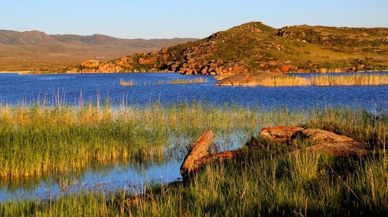 Kemirkol lake.