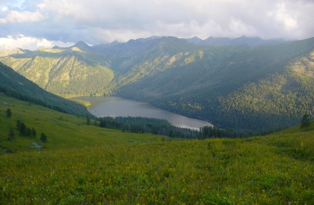 Rakhmany lake in Katon-Karagai park.