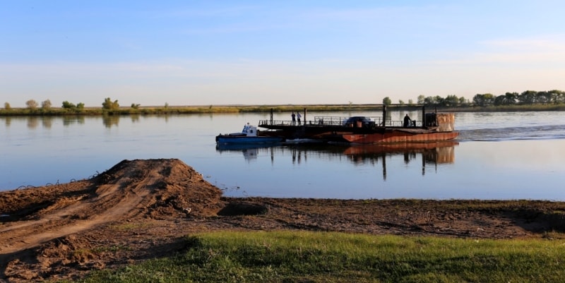 The ferry to Irtysh the river.