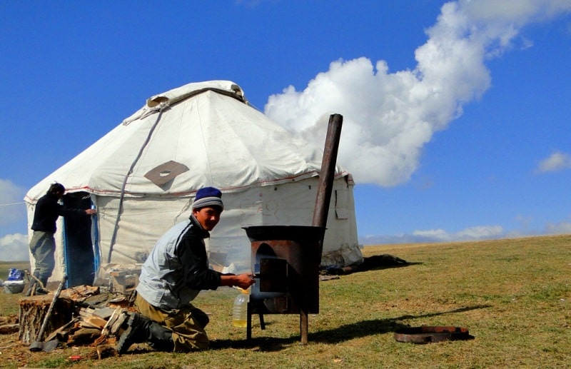 Asy of the plateau and its vicinity.