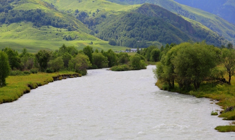 The river Tentek.