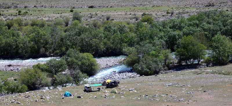 The river Usek also its vicinities.