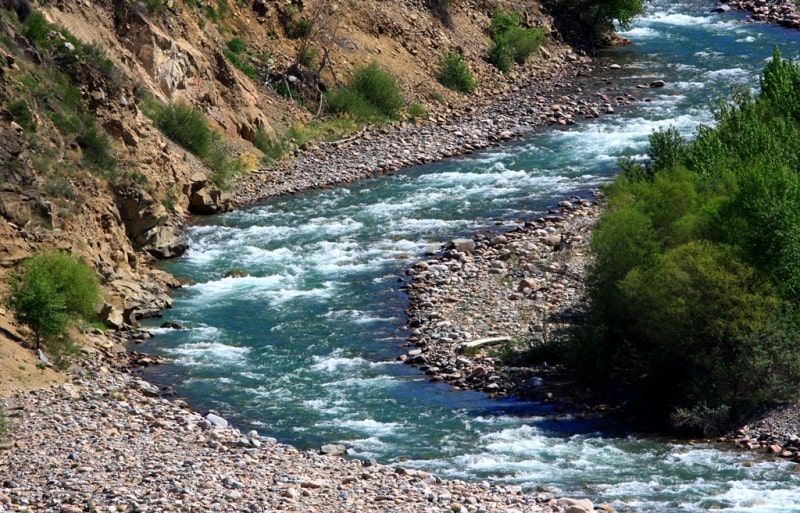 The river Usek also its vicinities.
