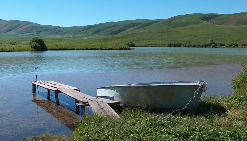 Lake Mikitovo in Dzungarskiy Ala-Tau.